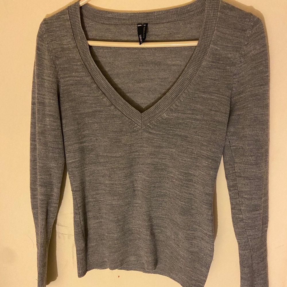 Comfy Takeout shirt . 🦋🤙🏽 . *